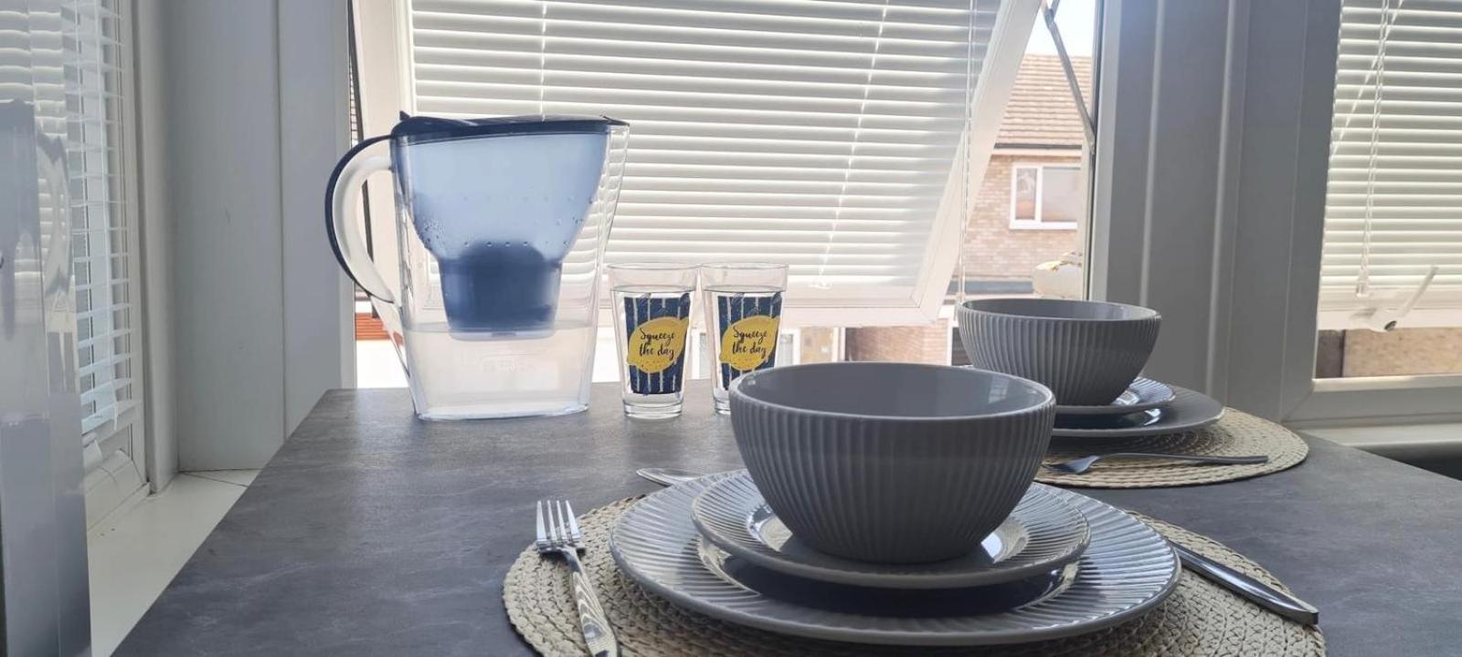 Westcliff-On-Sea Modern 2 Bedroom Apartment - Free Parking Southend-on-Sea Extérieur photo