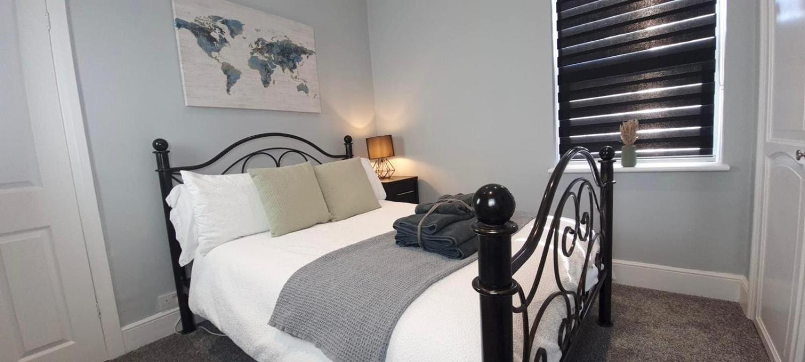 Westcliff-On-Sea Modern 2 Bedroom Apartment - Free Parking Southend-on-Sea Extérieur photo